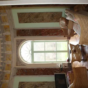  Hébergement de vacances Chateau Castelrives France